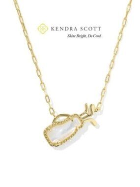 💞💞💖Kendra Scott Golf Gold Short Pendant Necklace